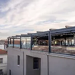 Ferman Port Hotel - Special Category